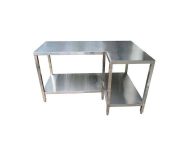 Bàn bếp inox công nghiệp có bao nhiêu loại và công dụng ra sao?