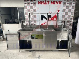 Kích thước quầy bar pha chế inox cần được phù hợp với không gian